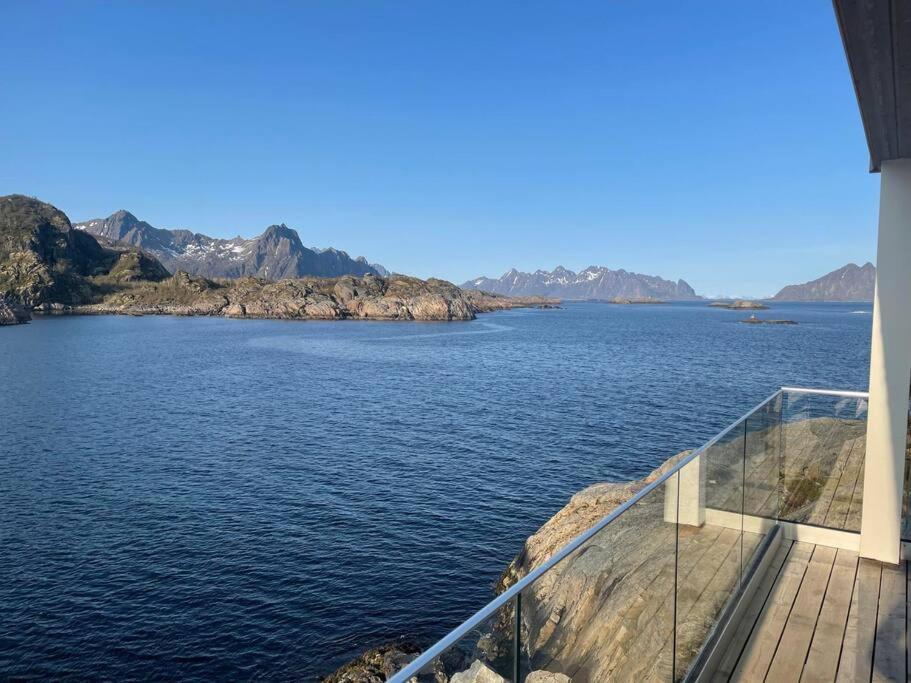 Ferienwohnung Eksklusiv Leilighet Med Spektakulaer Utsikt Kabelvåg Exterior foto